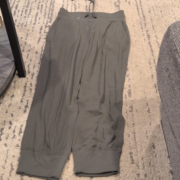 Lululemon Ready to Rulu High-Rise Cropped Jogger Army Green - Picture 11 of 11